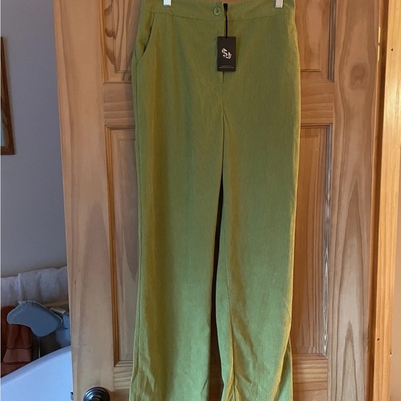 Sincerely Jules Corduroy Pants NWT - Picture 1 of 4